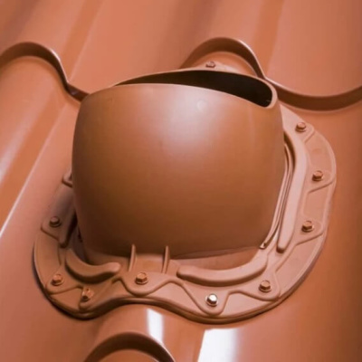 Проходной элемент для металлочерепицы Vilpe Muotokate, D=110-160 мм, RAL 8004, кирпичный