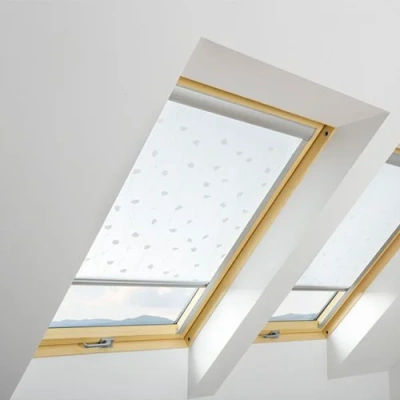 Штора с боковыми направляющими FAKRO ARP-1 11 114х140 см цвет 007